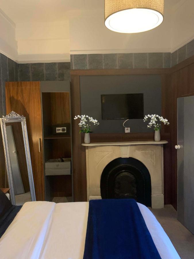 Upstairs Studio - Private Kitchenette And Small En-Suite Dublin Exterior foto