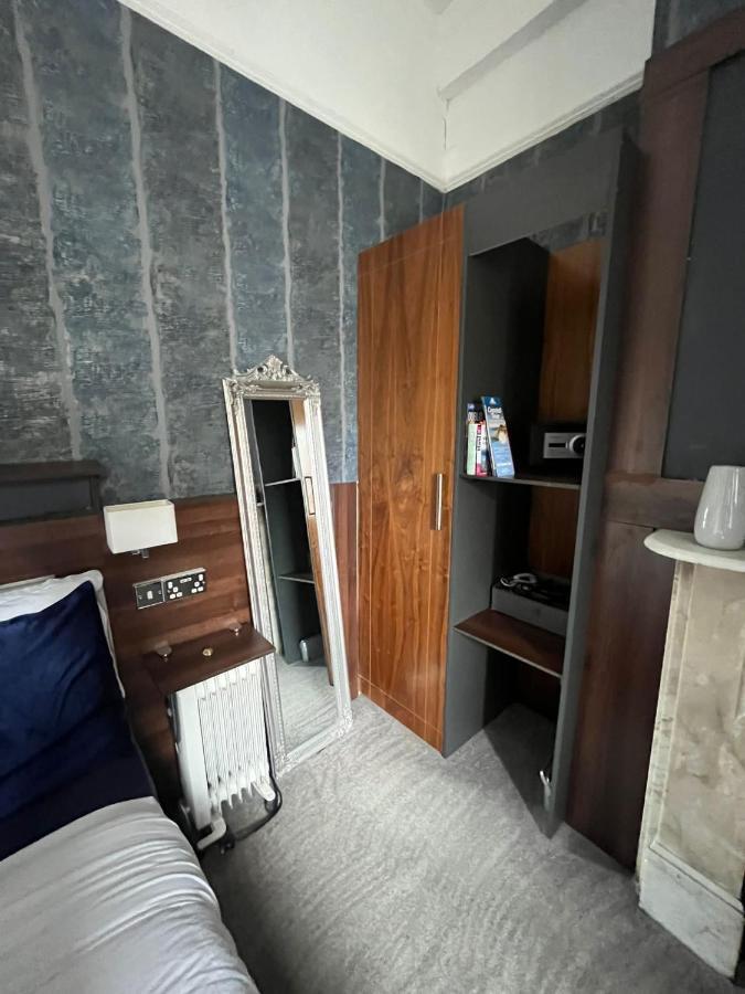 Upstairs Studio - Private Kitchenette And Small En-Suite Dublin Exterior foto